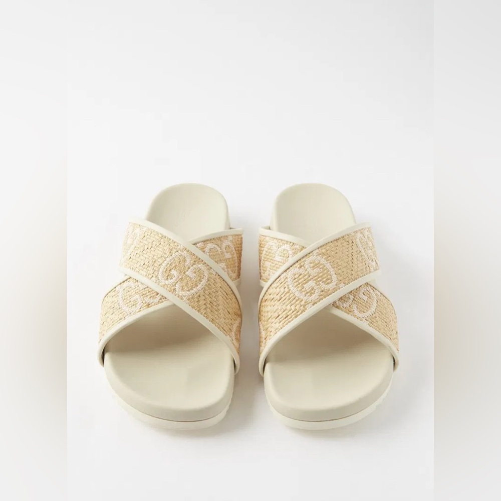 GUCCI Crossover Strap Raffia And Leather Sandals - Picture 1 of 14